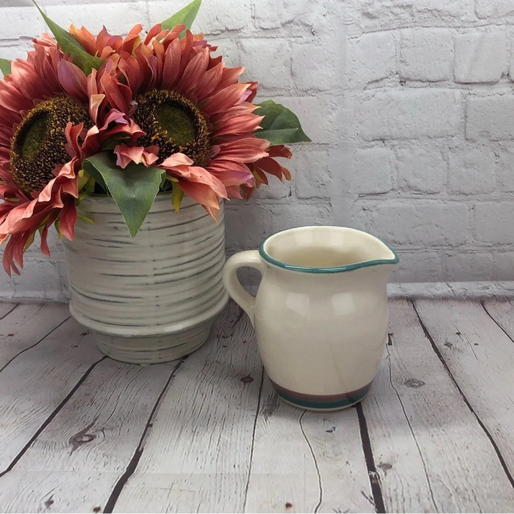 Pfaltzgraff juniper creamer stoneware cottagecore